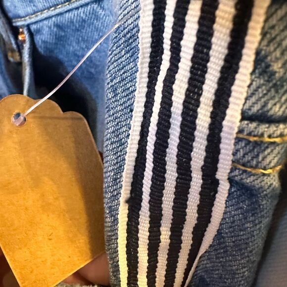 Moto Jeans Side Stripe NWT Size 30 - Picture 5 of 5